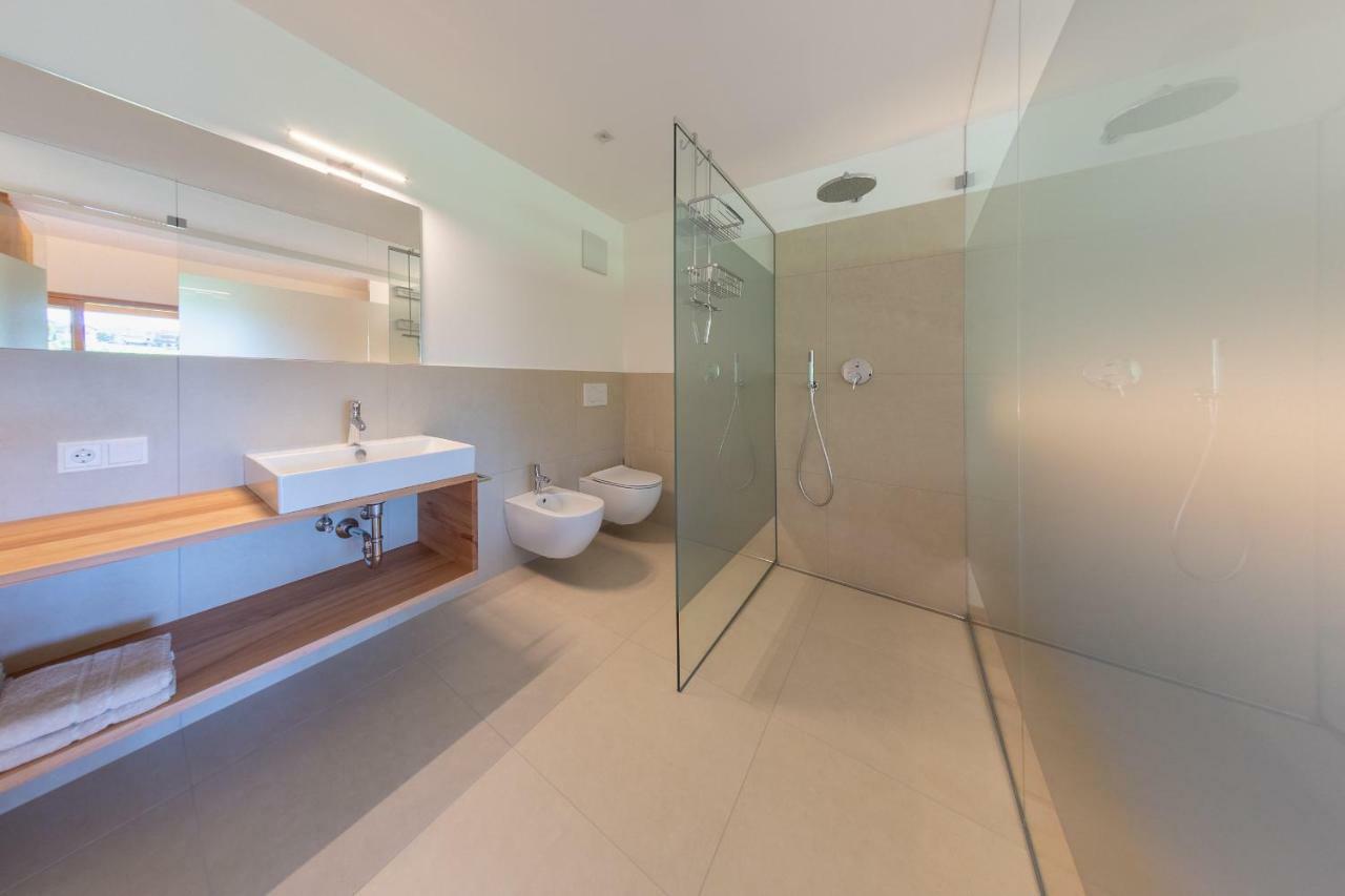 Sonnenhof Tramin - Adults Only Apartment Termeno Ngoại thất bức ảnh
